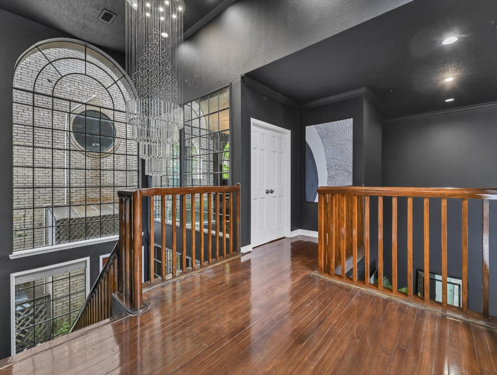 Holiday home Lux 4br W/ Hot Tub & Pool, 15 Min To Downtown Houston